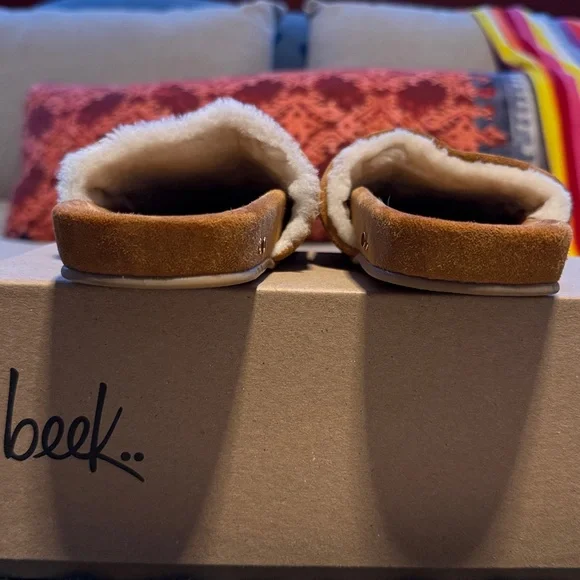 Beek Apalis Suede, shearling mules - Picture 8 of 10
